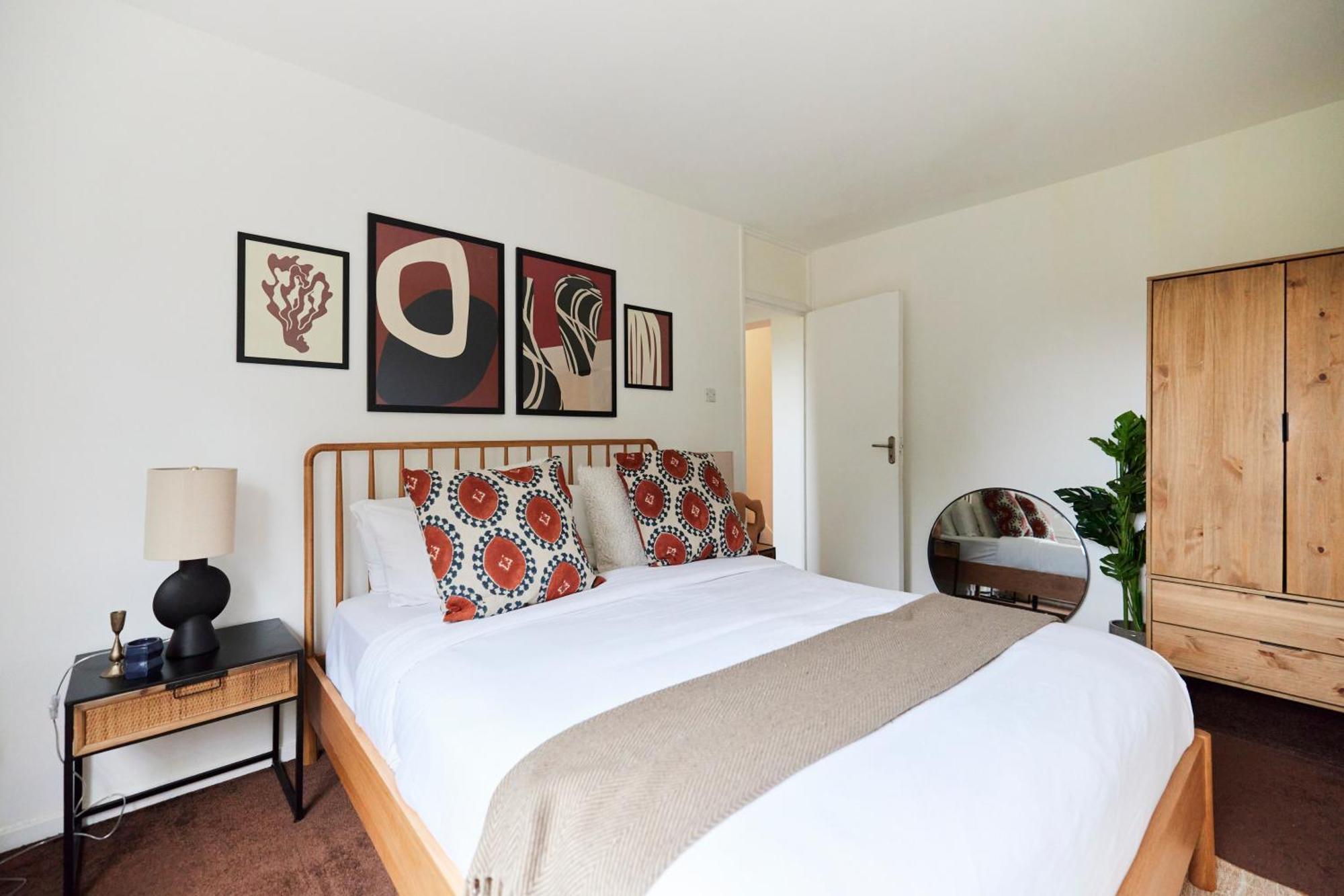 The Kennington Park Crib - Lovely 2Bdr Flat With Garden Лондон Экстерьер фото